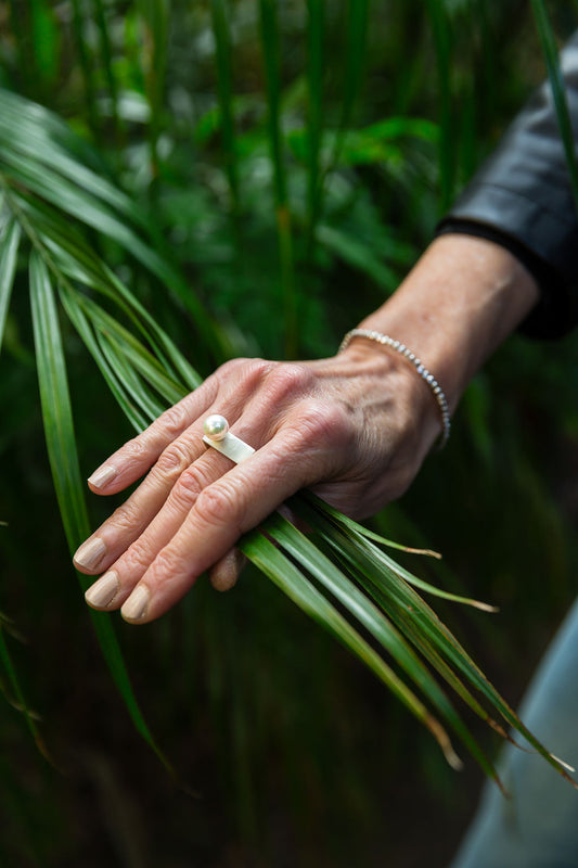 Silver Pearl Ring