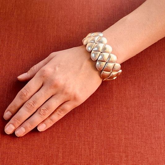 Zinc Silver Teardrop Weave Bracelet