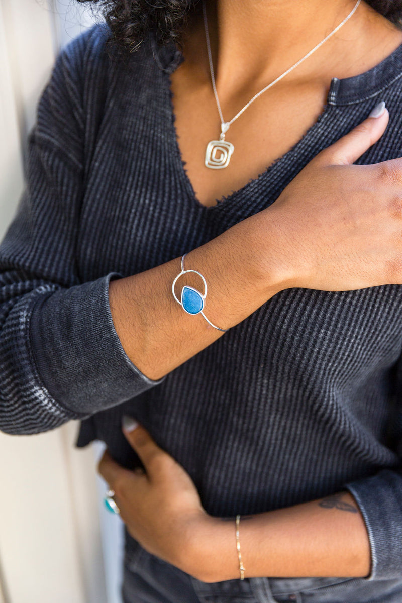 Blue Quartz Teardrop Hook & Eye Silver Bracelet