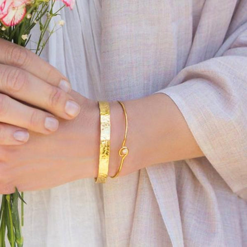 Bracelet - Antika - Thick Gold Bangle - Beksan Designs