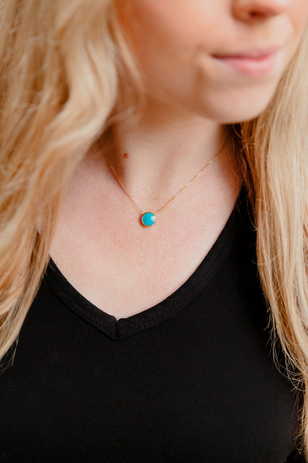 Turquoise Round Pendant Necklace